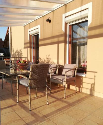 Kristaly Apartmanhaz Шарвар Екстер'єр фото